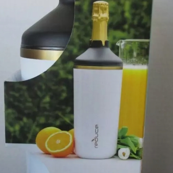 Wine Bottle Cooler NEW in box with tag. Giftable - Picture 1 of 12